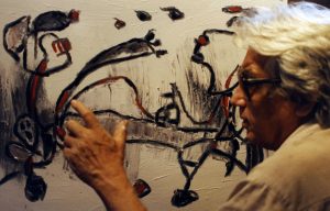 Oswaldo Vigas in his studio in Los Dos Caminos, Caracas, 1990s